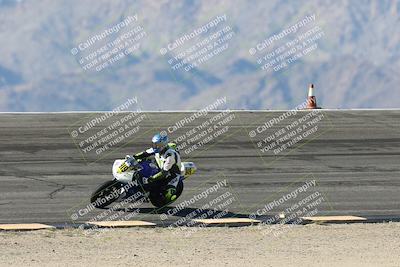 media/Jan-15-2026-Racers Edge (Thu) [[dfebeb70ab]]/3-B Group/Session 2 (Bowl Exit)/